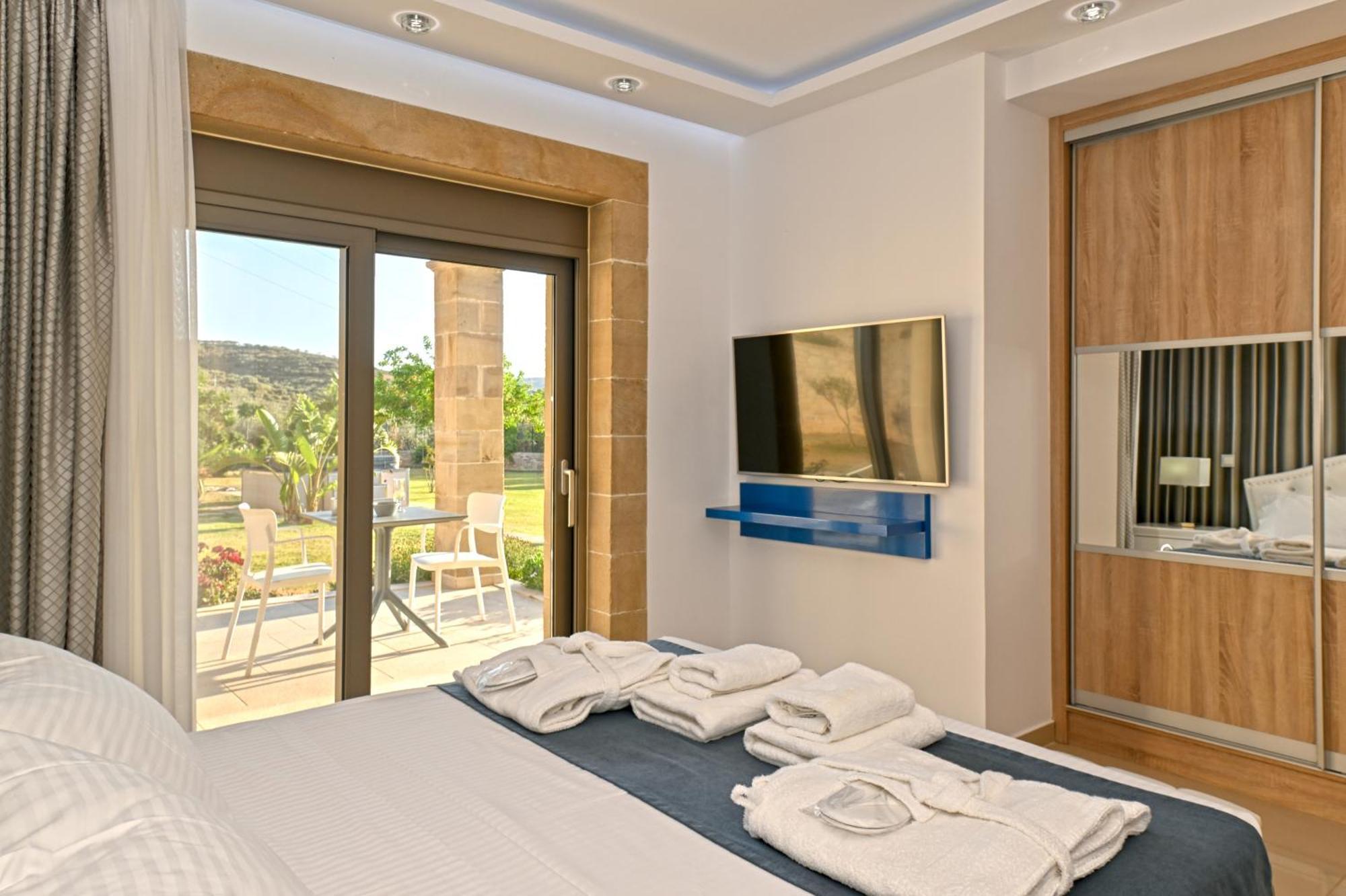 Larimar Luxury Sea View Villa Kíssamos Buitenkant foto
