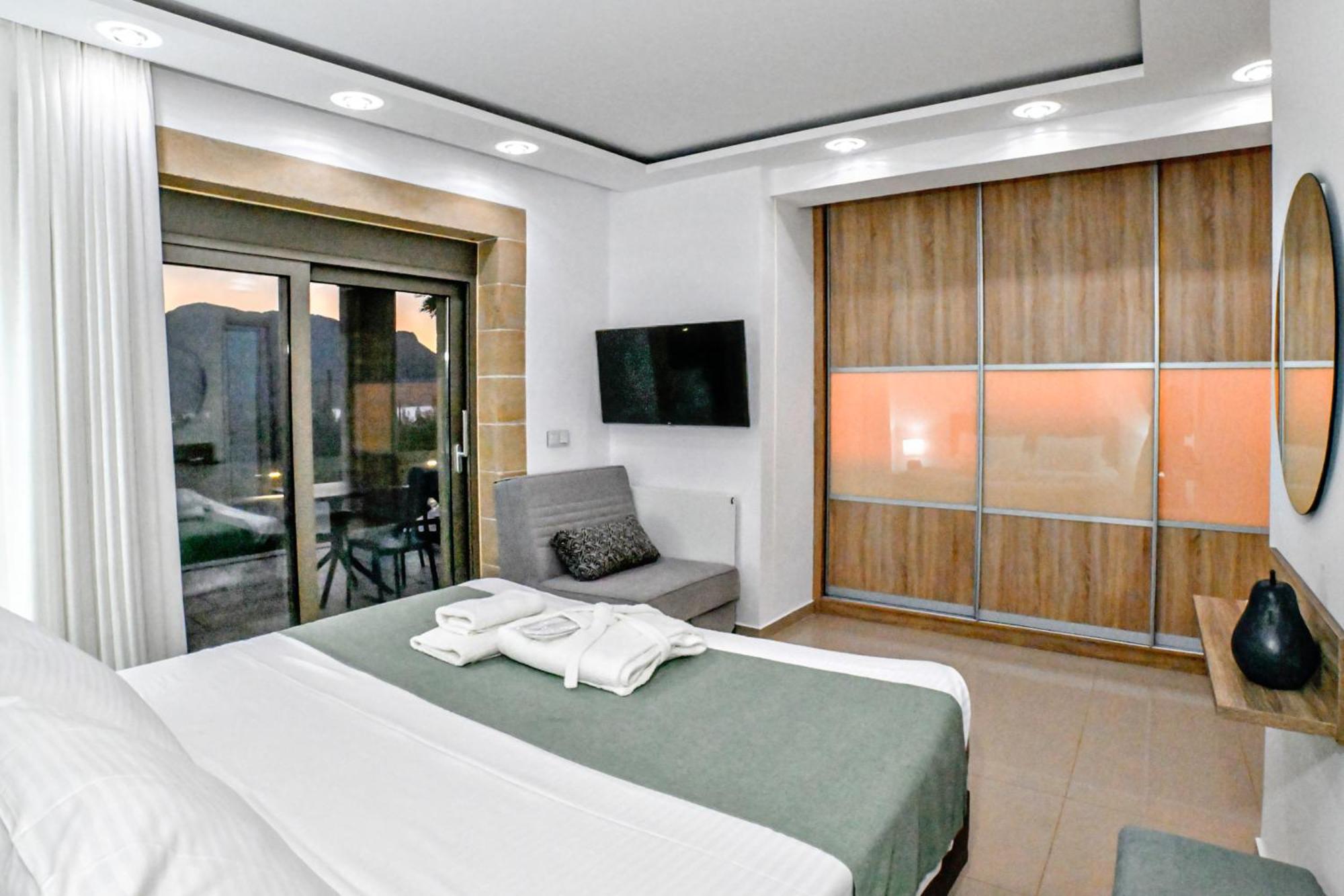 Larimar Luxury Sea View Villa Kíssamos Buitenkant foto