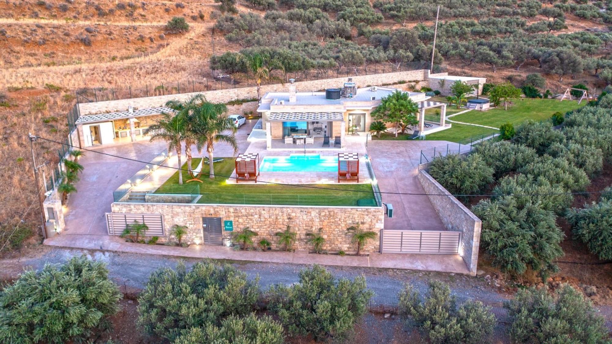 Larimar Luxury Sea View Villa Kíssamos Buitenkant foto